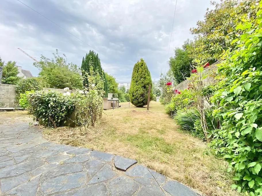 Holiday home La Maison Du Steir - Villa Jardin En Centre Ville Quimper France